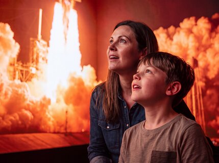 spacediscovery_04(c)COFO_Entertainment