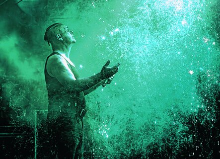 2)_SZ_20_PLUS_(c)Christian_B_hme