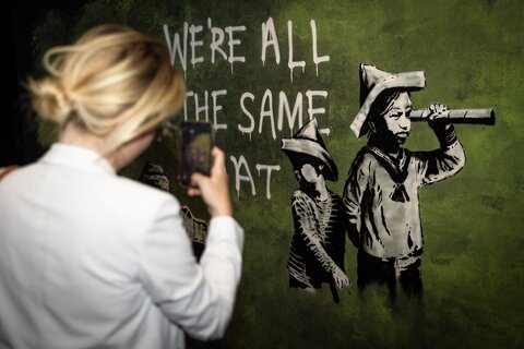 15_House_of_Banksy_(c)Dominik_Gruss