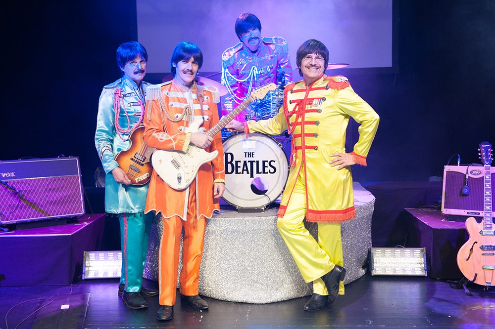 All You Need Is Love Das Beatles Musical